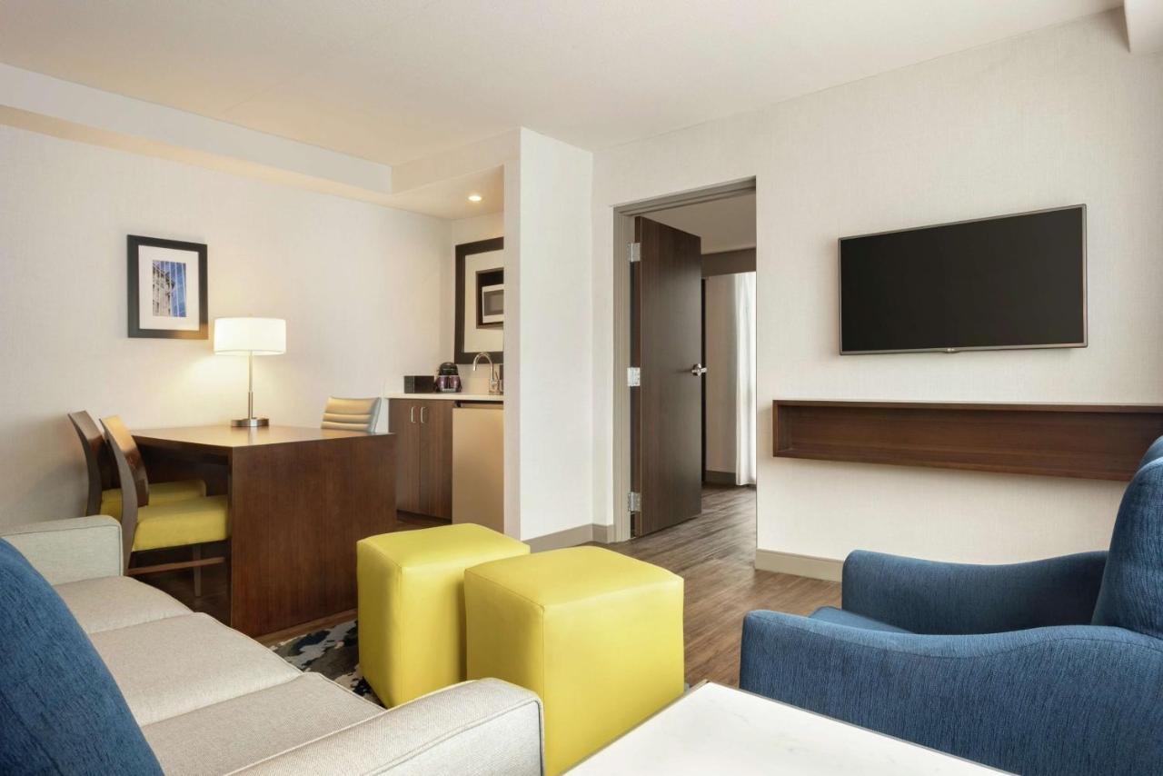 Embassy Suites By Hilton Indianapolis Downtown Luaran gambar