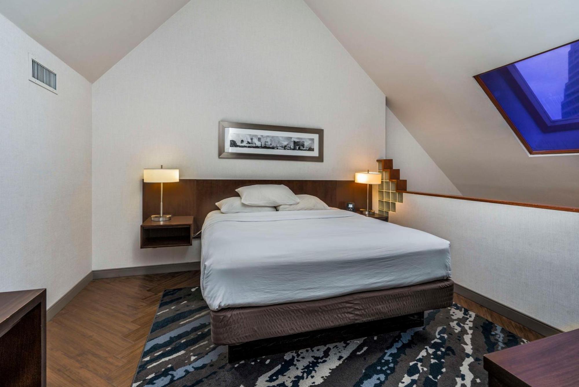 Embassy Suites By Hilton Indianapolis Downtown Luaran gambar